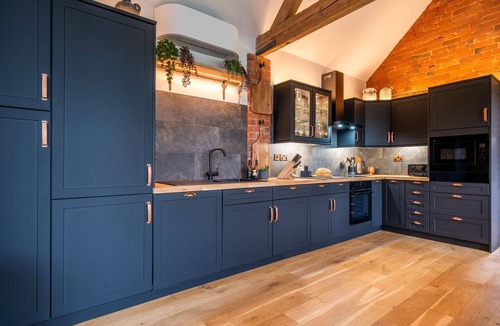 Hockley Heath Cottage | Lapworth Barn - Luxury Cottages