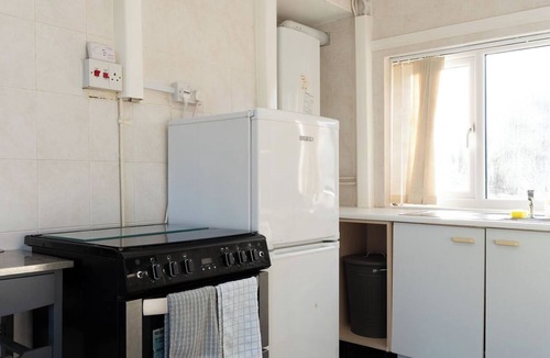 Loughborough House | Large Canalside Cottage | Games Room | Dog Walks