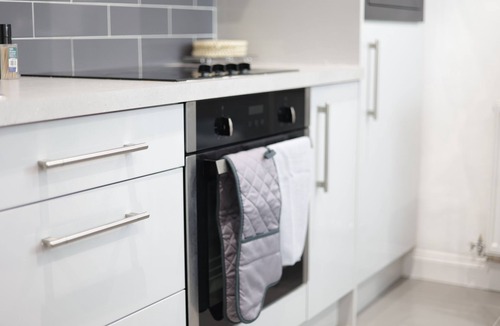 Birmingham City Centre House | Large Modern 5 Bed Town House Within Birmingham City Centre