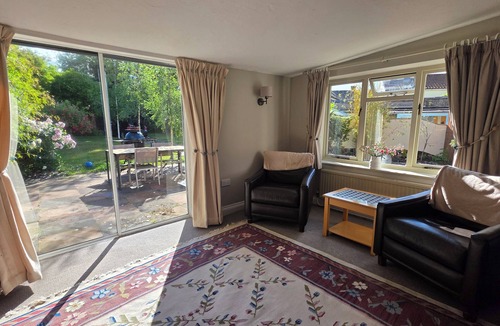 Eye House | Large private accommodation with garden & off road parking in 15th century house