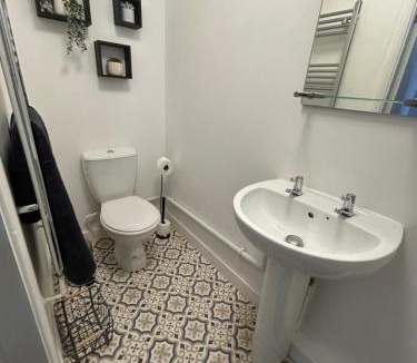 Skegby Apartment | Large Studio with homely features!