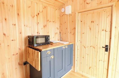 Welney Cottage | Laurel