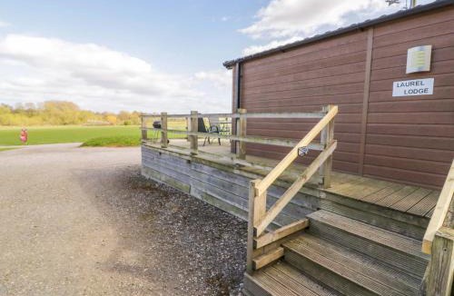 Offenham House | Laurel Lodge