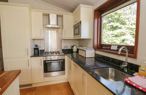 Hawkshead Cottage | Leafy Nook Lodge