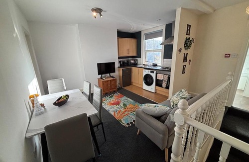 Leamington Spa Apartment | Leamington Spa Boutique Two Bedroom Flat