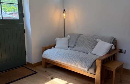 Repton Apartment | Ledsham Studio