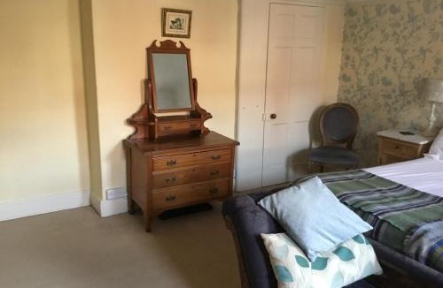 Robin Hood's Bay Bed & Breakfast | Lee-Side B&B