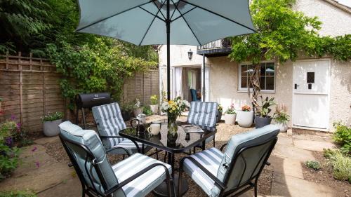 Broadway House | Lemon Tree Cottage