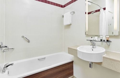Swindon Hotel | Leonardo Hotel Swindon