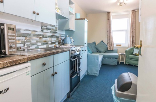 St Abbs Cottage | LIGHTKEEPERS FLAGHOUSE, romantic, country holiday cottage in St Abbs