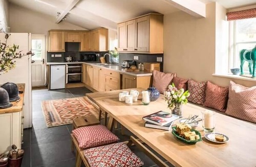 Oare Cottage | LIMECOMBE, pet friendly, luxury holiday cottage in Simonsbath