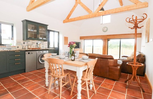 Dereham Cottage | Little Barn