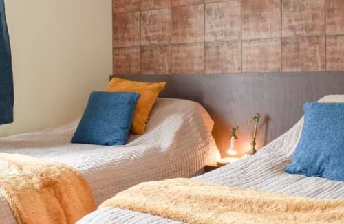 Walcote Bed & Breakfast | Little Lodge