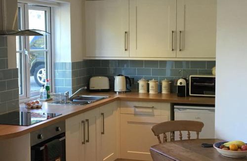 Meare Apartment | Littlemead - Newly renovated private studio near Glastonbury