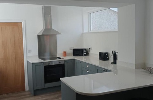 Acrefair House | Llys Alaw