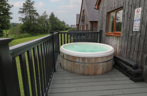 Brigg Cottage | Lodge 14 - Pebbles