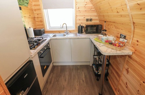 Llanelli Cottage | Lodge 2
