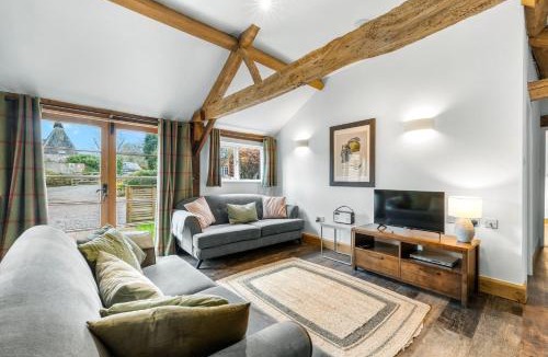 Ledbury House | Long Barn