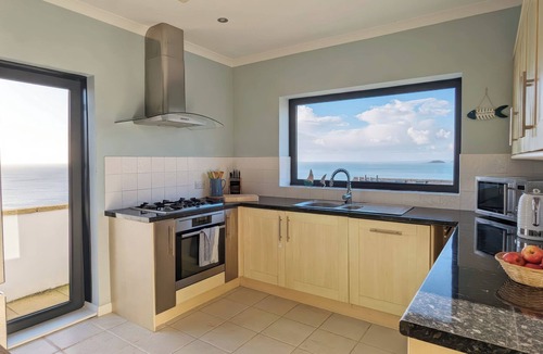 Downderry House | LOOE ISLAND VIEW, pet friendly, with a garden in Downderry