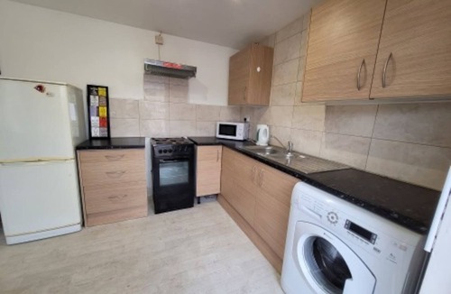 Bilston Apartment | Lovely 1-Bed Apartment in Wolverhampton/Birmingham