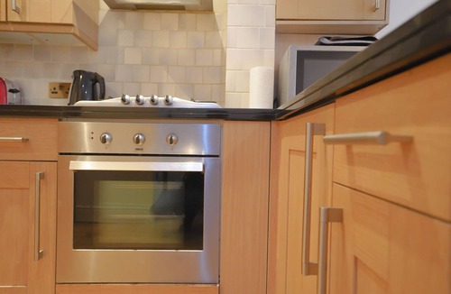 Waterloo Apartment | Lovely 2-Bed Apartment in London