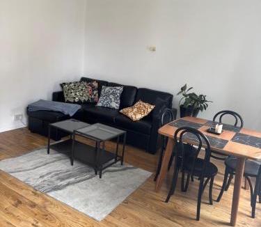 Kennington Apartment | Lovely one bedroom apartment