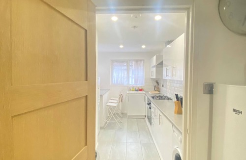 Walworth House | Luxurious 5 Bedroom Home in Prime London Location