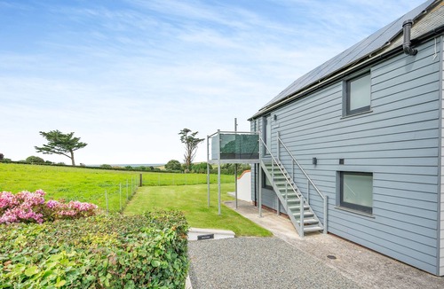 Widemouth Bay Cottage | Luxurious, 5-star, open plan, first floor apartment designed for two guests.