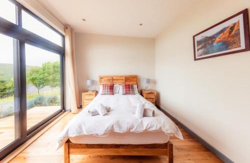 Isle of Skye Apartment | Luxurious One Bedroom House by Fairy Pools