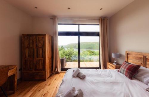 Isle of Skye Apartment | Luxurious One Bedroom House by Fairy Pools