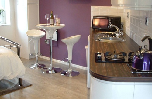 Liskeard Cottage | Luxury Cornish Studio- Style Cottage - Perfect Romantic Getaway