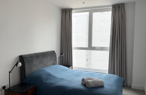 Kennington Apartment | Luxury modern 2 bedroom apartment near Vauxhall