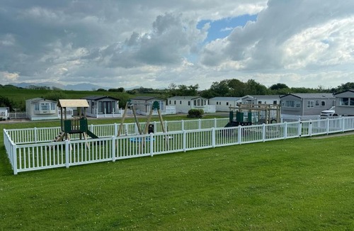 Brynteg House | Luxury Static Caravan on 5 Star Park