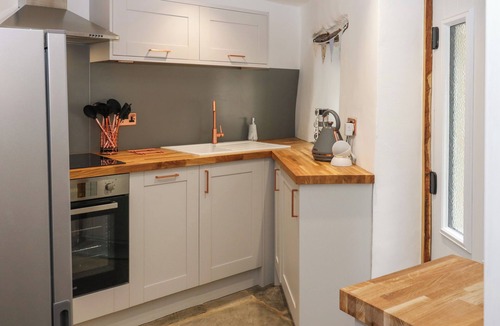 Eyam Cottage | Lydgate Cottage