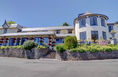 Lynmouth Apartment | Lynton, Devon, 2 Bed 2 Bath Penthouse Apartment, amazing views over Lynmouth Bay