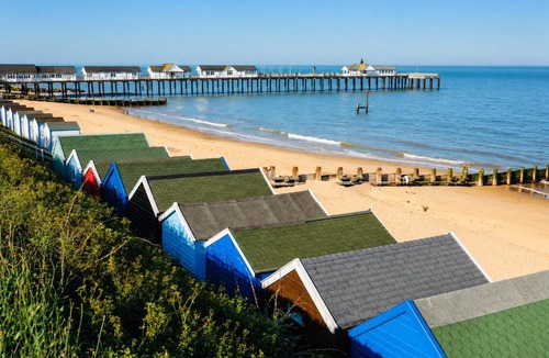 Reydon House | Lytton Tree Lodge Self-Catering Garden Lodges - Near Southwold