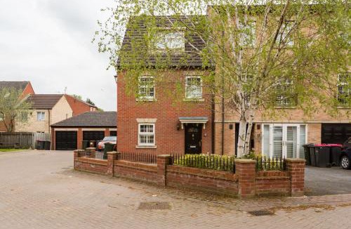 Catcliffe House | Main House