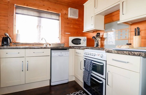 Bodmin Cabin | Maple Lodge, Lanivet