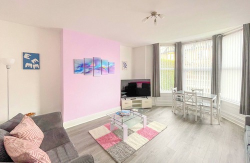 Whitley Bay Cottage | Marine Apartment By The Sea