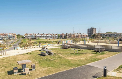 Littlehampton House | Marine Court First Floor Double with Shower Room