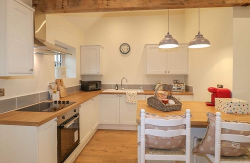 Kedleston Cottage | Marsh Hare (Barn Conversion 1), Brailsford