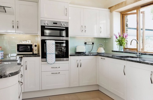 Totnes Cottage | Meadow Barn - Blackdown Farm