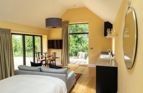 Axminster House | Meadow Barn