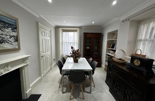 Merchiston Apartment | Merchiston Residence
