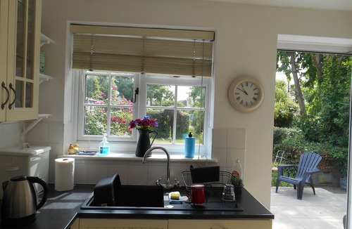 West Mersea Cottage | Mersea Island Cottage by the beach and waterside. Some July weekends available