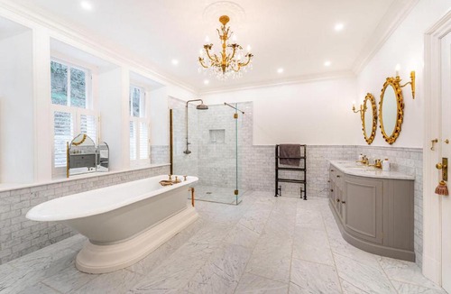 Kendal House | Middle Reston