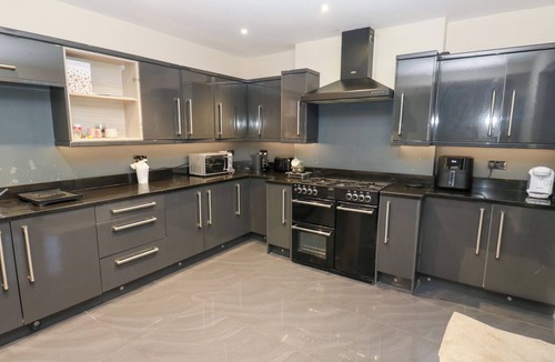 Middleton Cottage | Middleton Park House