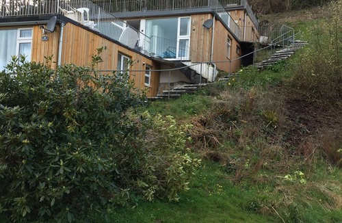 Millendreath Villa | Millendreath Beach Resort, Millendreath - lovely sea views, private beach