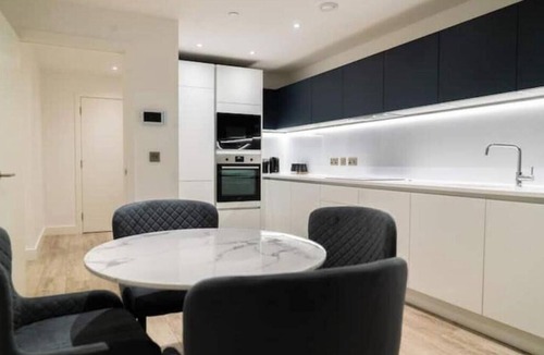Castlefield Apartment | Modern 2-Bed Penthouse in Deansgate | Stunning City Views