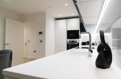 Castlefield Apartment | Modern 2-Bed Penthouse in Deansgate | Stunning City Views